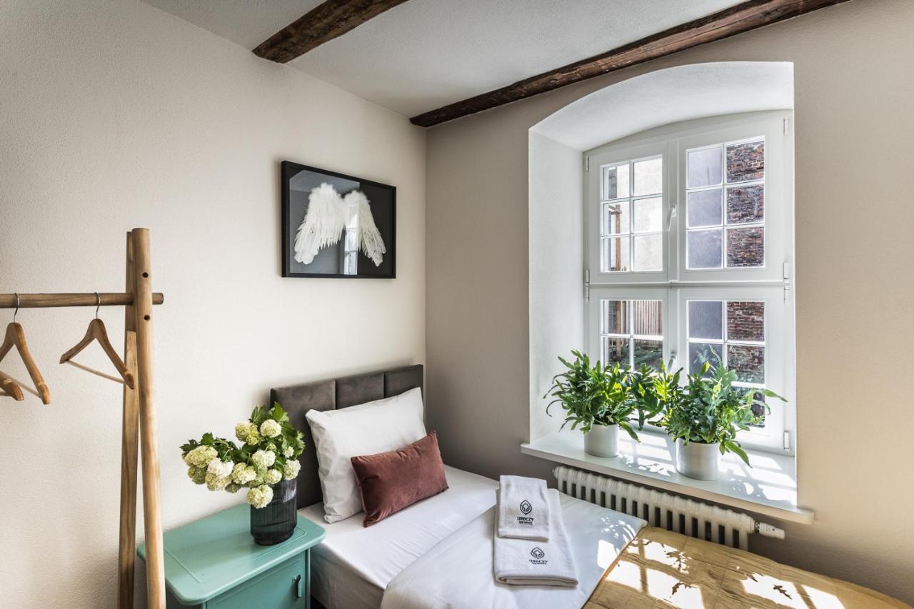 Uroczy Apartament Lazienna 5/4 Торунь Екстер'єр фото